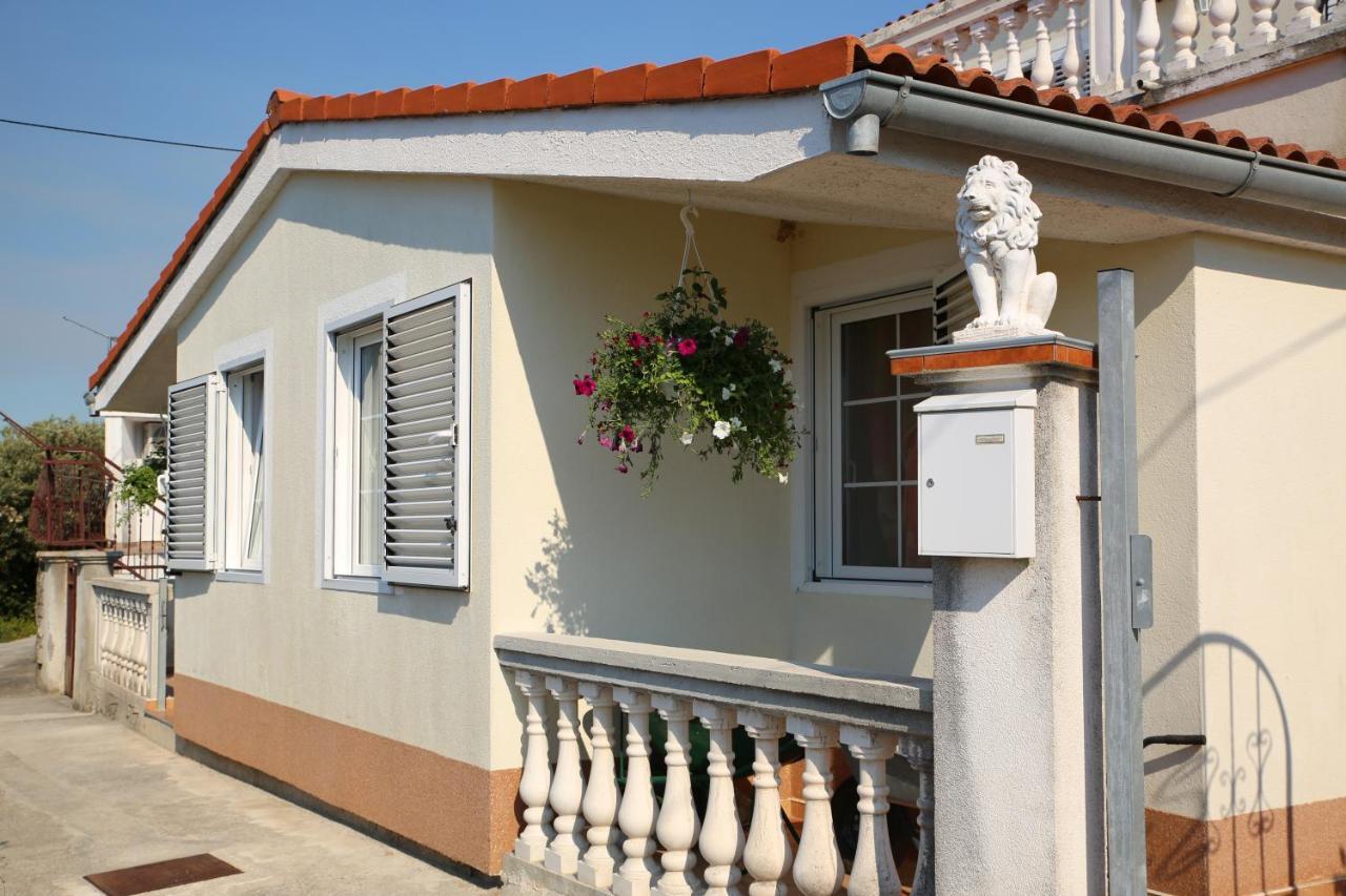 Vila Melisa Vrgada Buitenkant foto